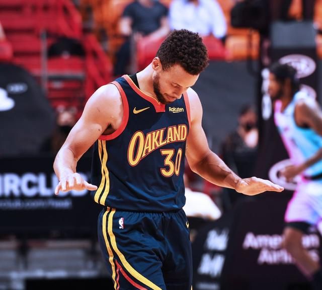 爱游戏官网-清晨金州勇士备战欧超杯，状态回暖细节曝光，赛场秩序良好，医务组通报恢复